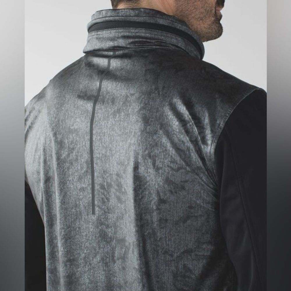 Lululemon Specular Reflective Jacket - Picture 12 of 16
